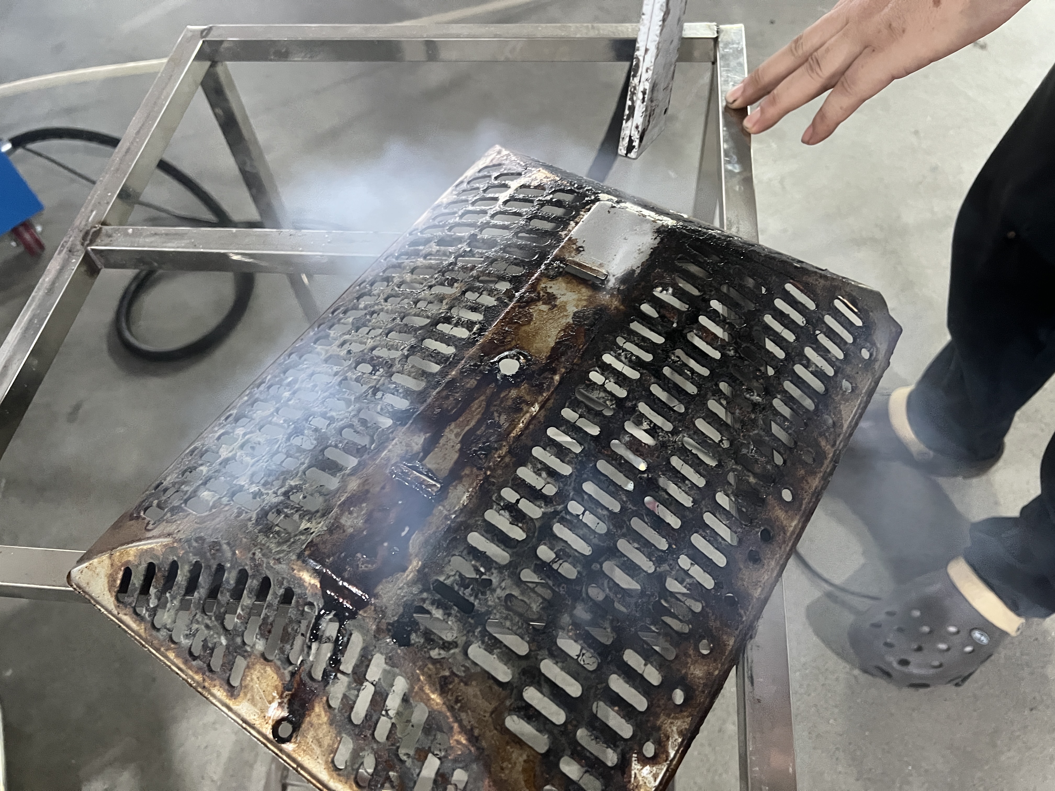 干冰洗抽油烟机重油污 