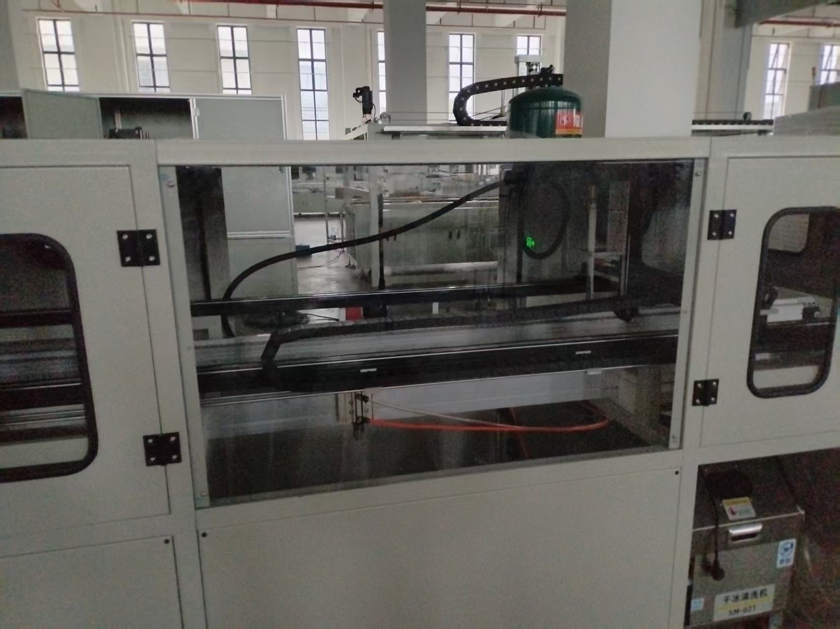 全自动干冰洗板机的在SMT车间的现场布置 